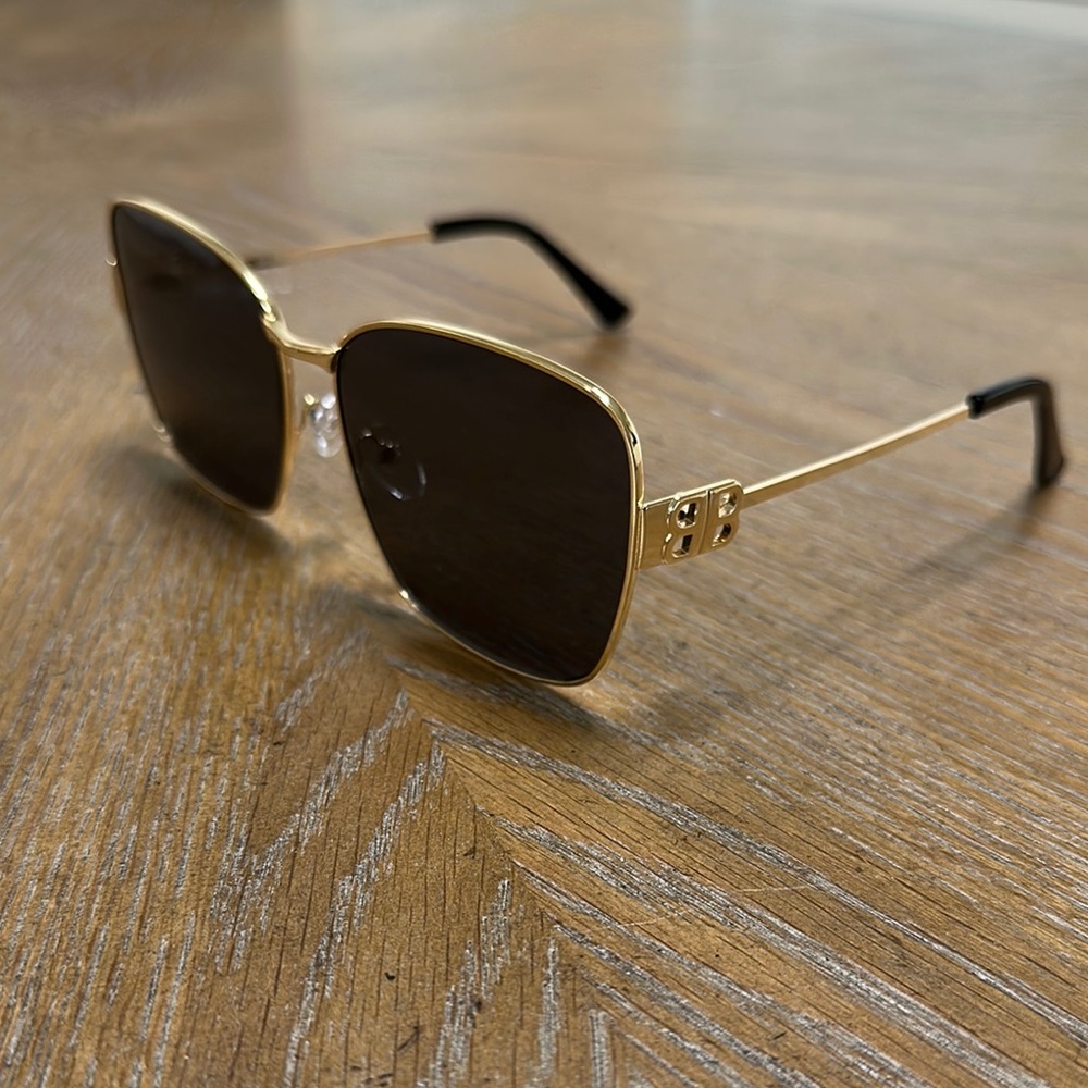 Balenciaga Gold and Black Modern Sunglasses - Picture 2 of 6